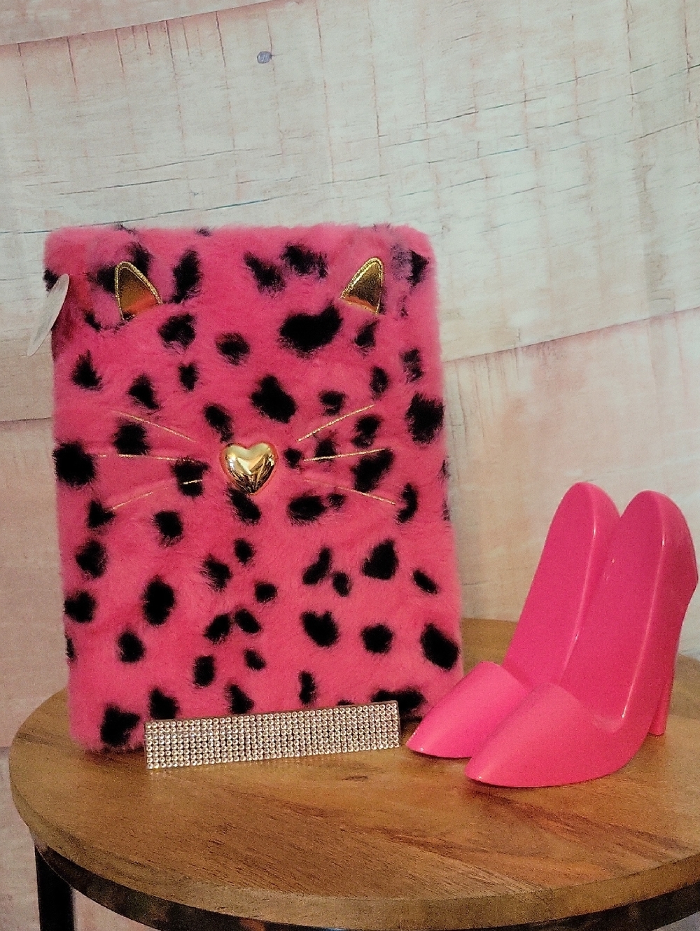 Pink Cheetah Print Sketchbook With Phone Holder